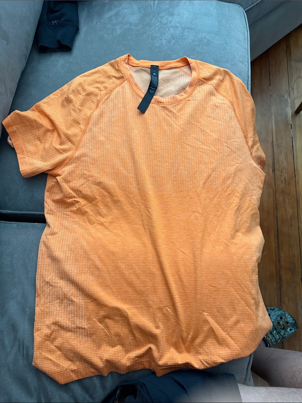 lululemon athletica Men's Orange Waffle-Texture Short Sleeve Tee